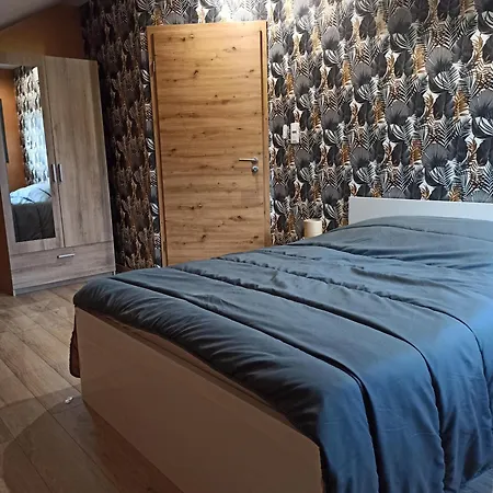 Chalet Le Nid Douillet Avec Jacuzzi Et Sauna Privatifs Ban-de-Laveline