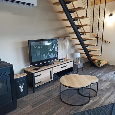 Chalet Le Nid Douillet Avec Jacuzzi Et Sauna Privatifs