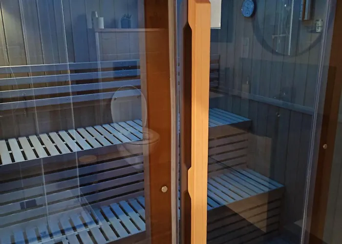 Le Nid Douillet Avec Jacuzzi Et Sauna Privatifs * Laveline