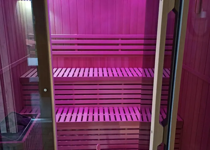 Le Nid Douillet Avec Jacuzzi Et Sauna Privatifs 샬레